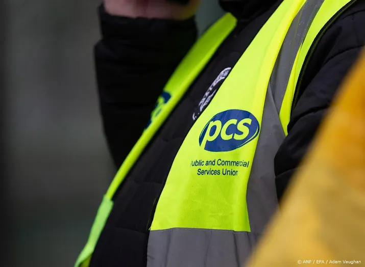 stakingsdreiging bij brits statistiekbureau over werken op kantoor