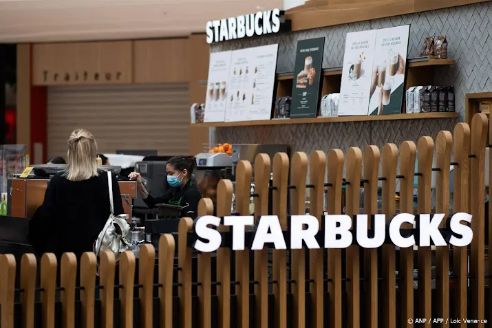 starbucks hard onderuit op wall street na cijfers