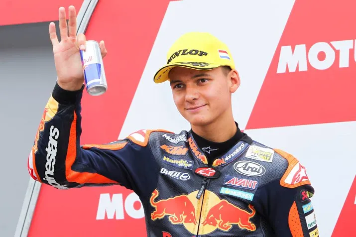 staring vervangt bendsneyder in moto2