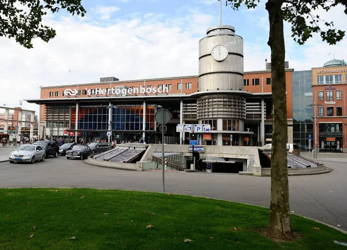 station den bosch weer vrijgegeven