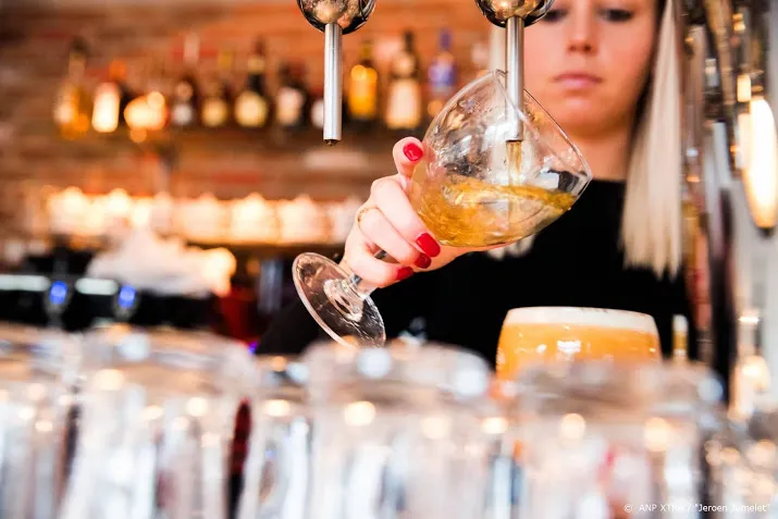 steeds meer mensen houden het bij een glas alcohol