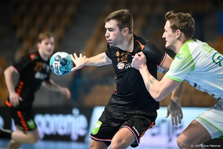 steins loodst handballers naar knap gelijkspel tegen slovenie
