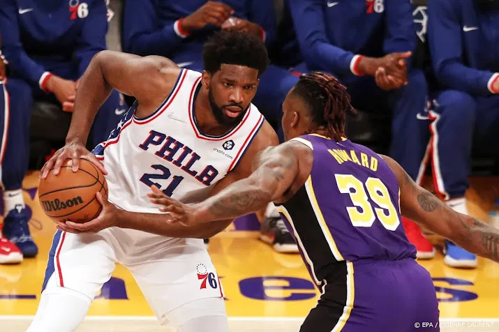 sterspeler embiid mist deel play offs sixers door hersenschudding