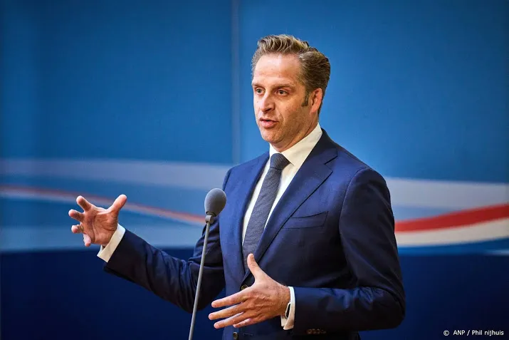 stoicijns optimisme grote drijfveer voor minister hugo de jonge