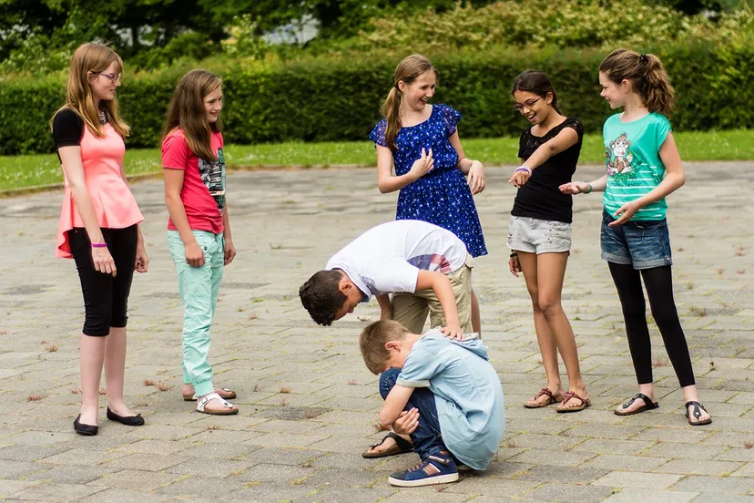 stomp opkomenvooreenander 1