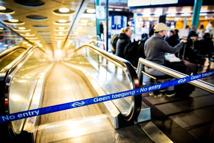 storing legt treinverkeer rond amsterdam plat