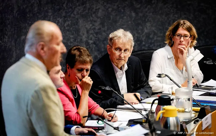 strafontslag ex topambtenaar ait taleb terecht