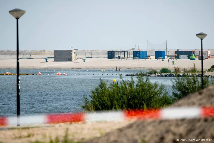 strand ijburg weer open met extra veiligheidsmaatregelen