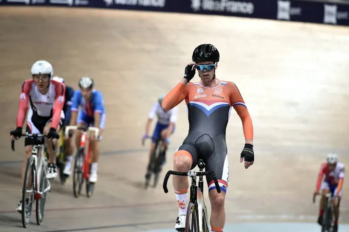 stroetinga aan leiding bij zesdaagse bremen
