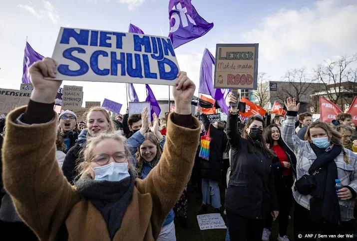 studenten vrezen verhoging rente studieschuld