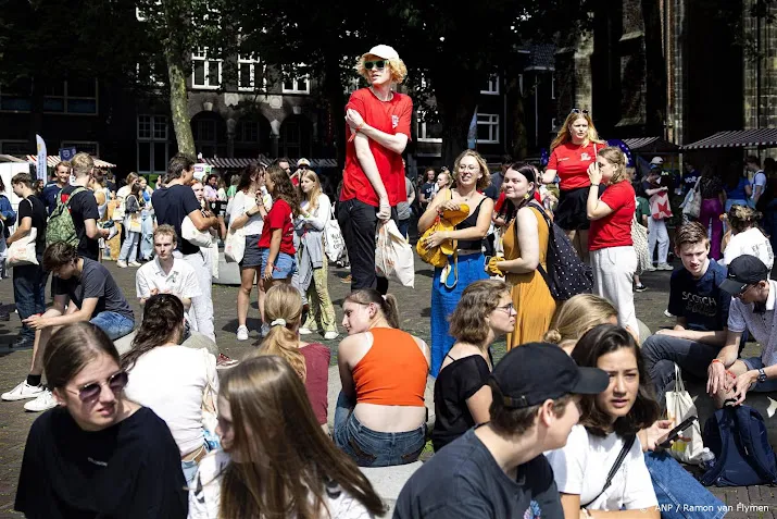 studentenclubs beloven meer actie tegen grensoverschrijdend gedrag