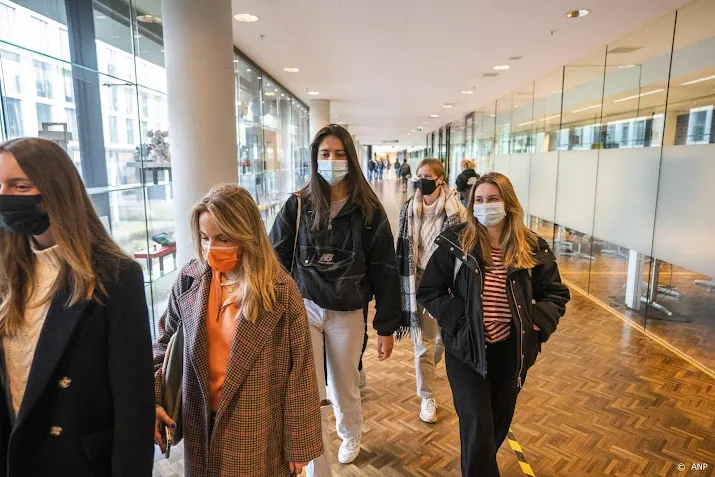 studentenvakbond vindt versoepeling hoger onderwijs heel positief