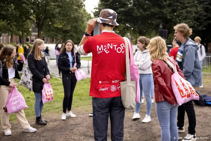 studentenverenigingen kregen 15 procent meer aanmeldingen