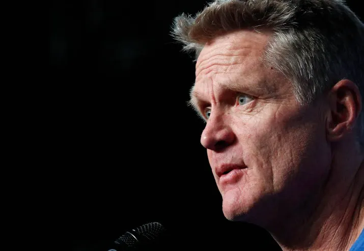succescoach kerr langer bij warriors