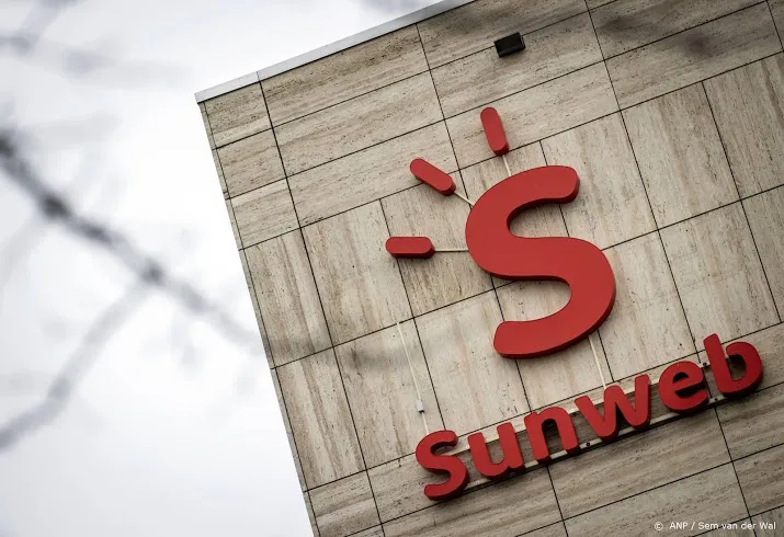 sunweb hoeft van rechter corendon niet over te nemen