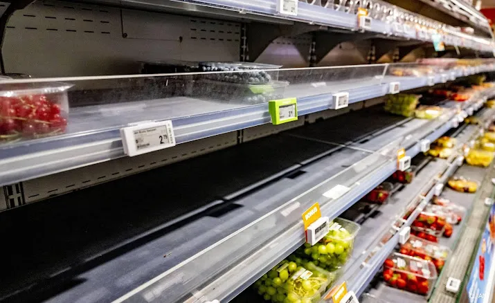 supermarkten schatten schade blokkades op 30 tot 45 miljoen euro