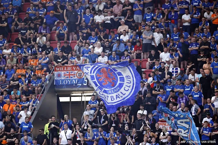supporters opgepakt die orde verstoorden bij ajax rangers