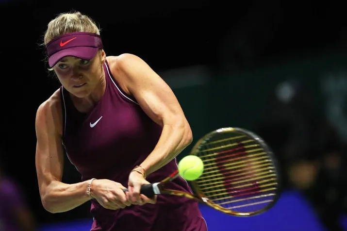 svitolina schakelt titelhoudster wozniacki uit