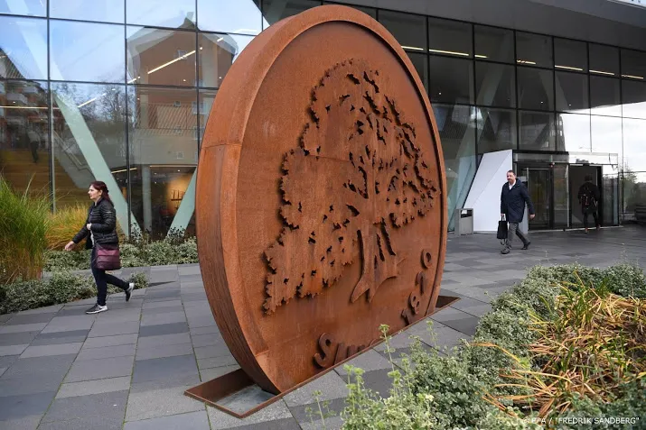 swedbank boekt ondanks witwasschaal meer winst dan gedacht
