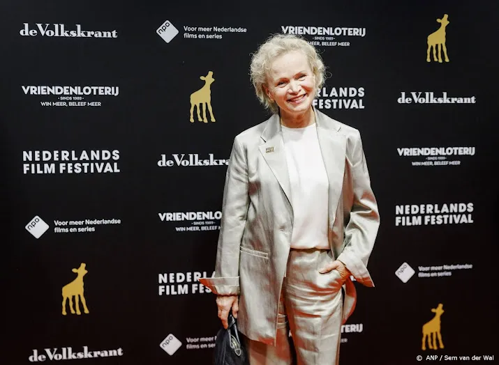 sweet dreams wint zes gouden kalveren waaronder voor beste film