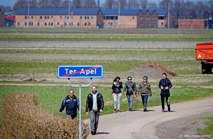 syrier opgepakt in azc voor oorlogsmisdrijf