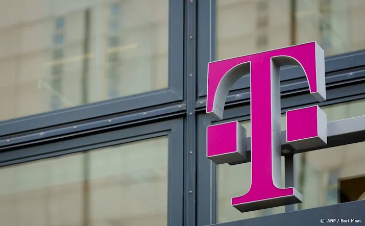 t mobile neemt aanbieder vast internet cambrium over