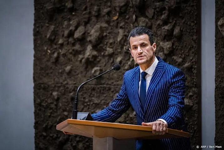 taakstraf voor bedreigen van kamerlid azarkan