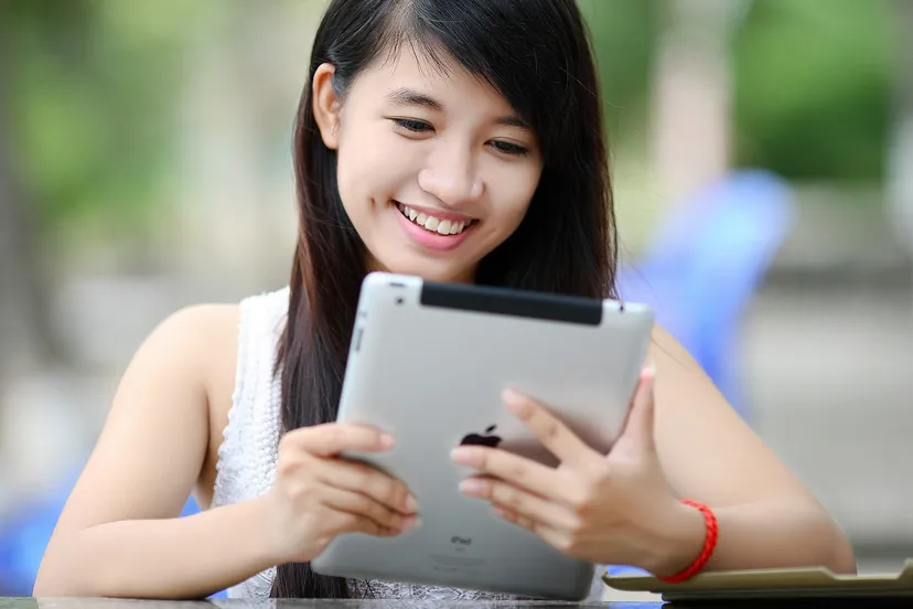 tablet video tv kijken hq pixabay