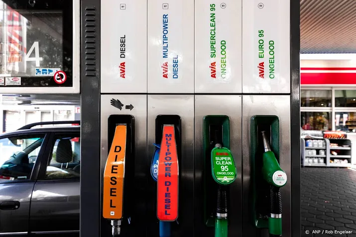 tankstation moet groene e10 benzine verkopen