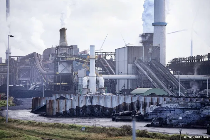 tata gaat voor het laatst oude hoogoven grootscheeps aanpakken