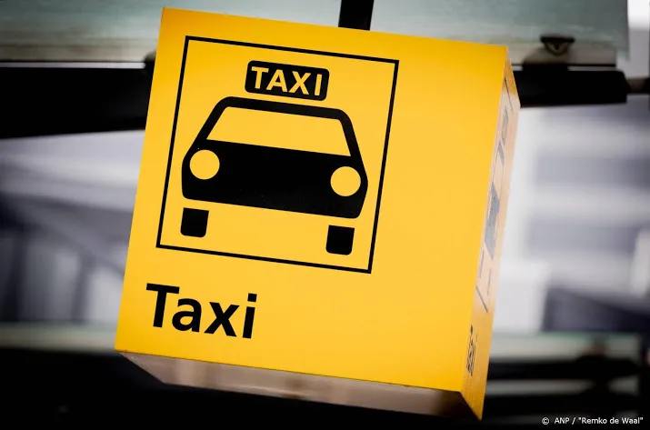 taxichauffeurs willen met petitie toegang tot noodsteun afdwingen