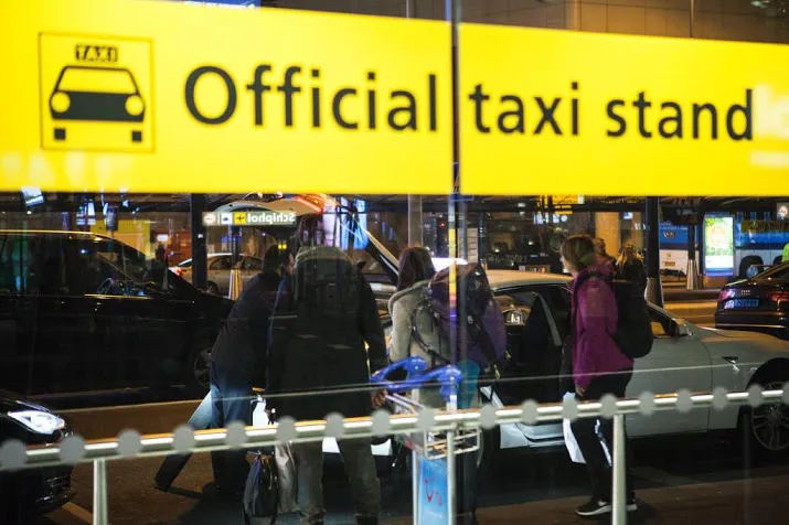 taxidienst abel bezwijkt onder concurrentie