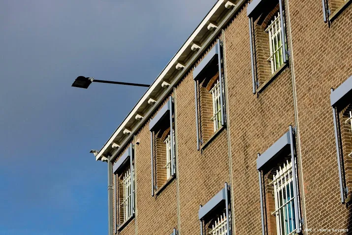 tbser die wist te ontsnappen uit kliniek naar de rechtbank