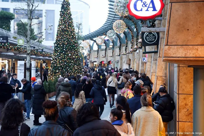 te grote drukte in steden door black friday
