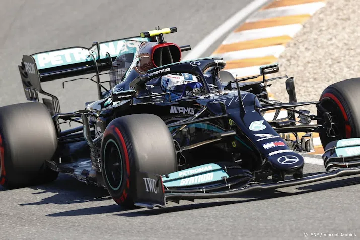 teambaas mercedes bottas verdiende het om te blijven