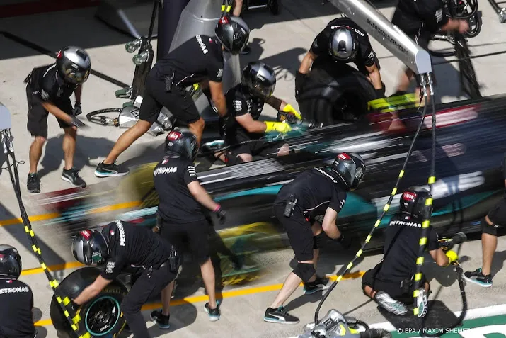 teamlid mercedes test positief op coronavirus