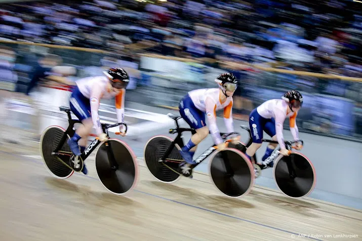 teamsprintsters openen wk baanwielrennen sterk