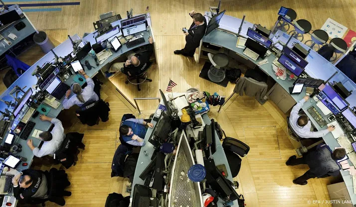 techfondsen tonen wat herstel op overwegend rood wall street
