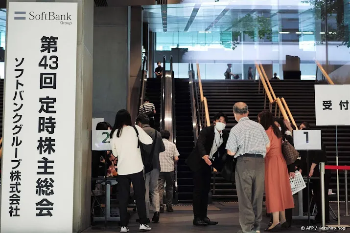 techinvesteerder softbank bij stijgers op hogere beurs in tokio