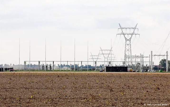 tennet vervangt stroomkabels flevoland na storing vorig jaar