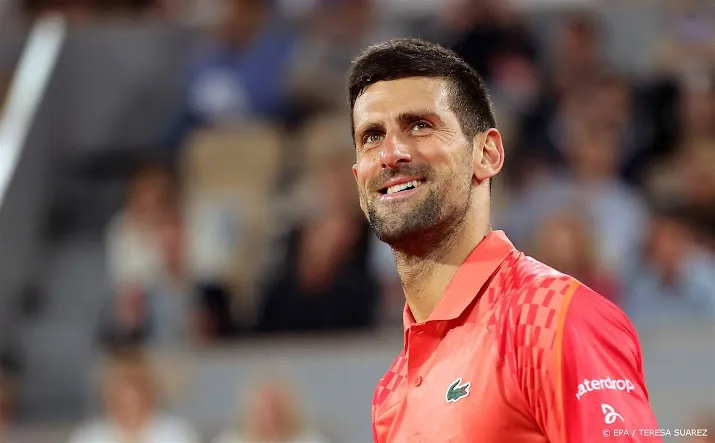 tennisfederatie laat politieke standpunten djokovic onbestraft