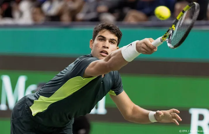 tennisser alcaraz op tijd fit voor parijs bercy en atp finals