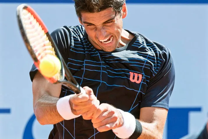 tennisser bellucci geschorst voor doping