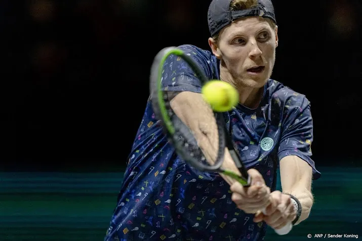 tennisser brouwer naar kwartfinales in houston na zege op isner