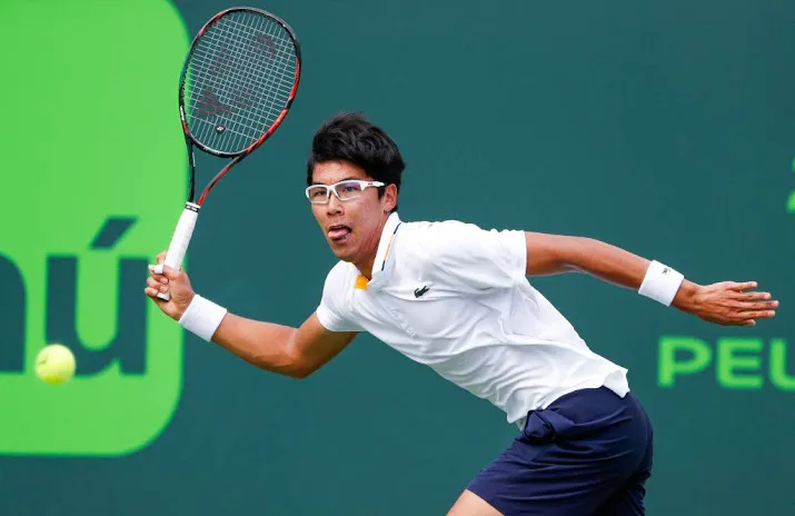 tennisser chung mist roland garros