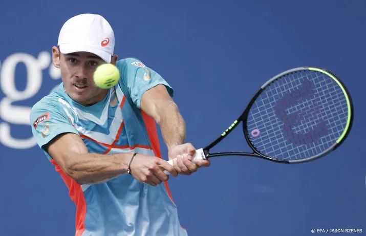 tennisser de minaur bij laatste acht op us open
