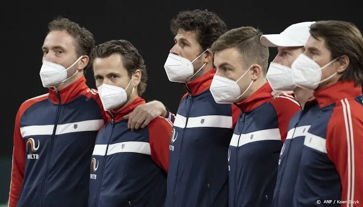 tennisser haase brengt eindstand op 4 0 record haarhuis sneuvelt