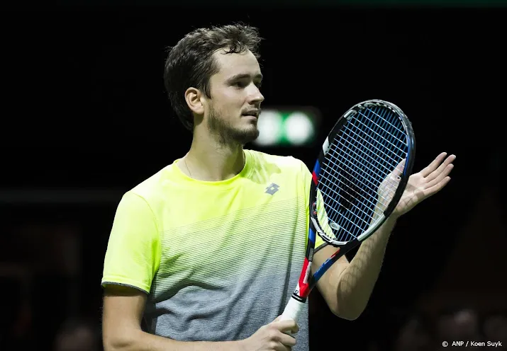 tennisser medvedev gaat nadenken over komst naar rotterdam