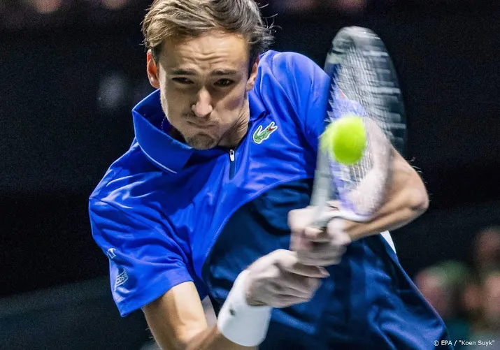tennisser medvedev ook in marseille snel klaar