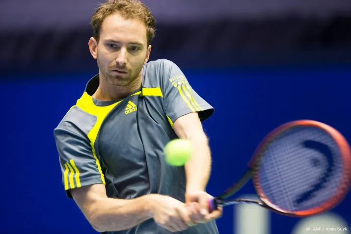 tennisser middelkoop verliest dubbelfinale antwerpen